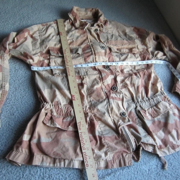 Free People shirt jacket Womens S Tan Camo pockets button Y2K grunge hiking - Picture 15 of 17